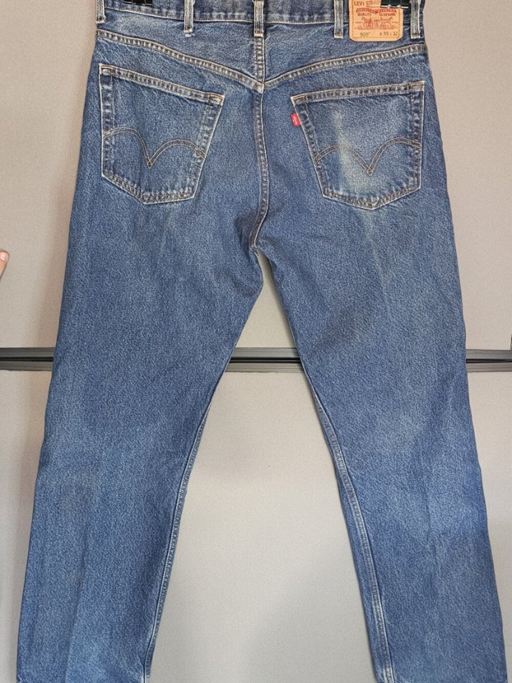 Levi's 505 Regular Fit Jean for Men, Size 38 x 32 inch - Medium Stonewash - Picture 2 of 5